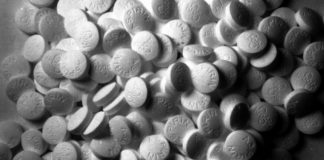 Jedna studija proučavala je kako aspirin dugoročno djeluje na naše zdravlje; rezultati su prilično genijalni aspirin