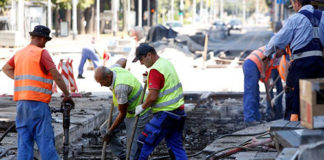 Zagrepčani se vraćaju s mora, a niz radova na cestama još je u tijeku radovi savska