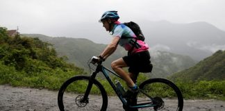 SUPERBAKA SVLADALA ‘CESTU SMRTI’