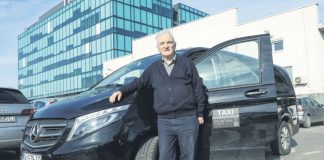 Kako je umirovljenik preko društvene mreže izborio posao za volanom taksija
