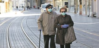 ZAŠTO JE ZAPRAVO COVID-19 KOBAN ZA STARIJE