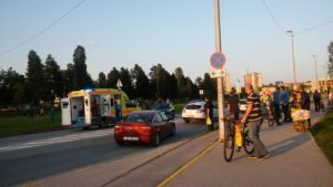 U Grabriku automobil pokosio pješake na zebri – nastradali su umirovljenik i njegova unučica