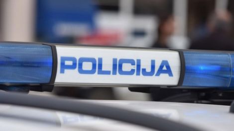 nasrnuli na staricu aivica