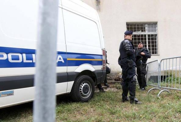 policijski_auto