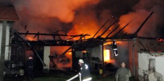 Usnulog Antu (73) ukućani spasili iz kuće u plamenu vatra